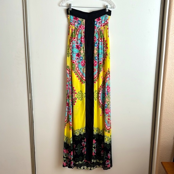 Farm Rio - Strapless Maxi Dress Floral - Picture 4 of 9